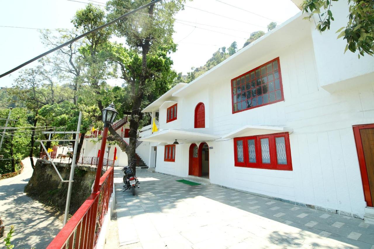 Oyo 8670 Hotel Usha Palace Mussoorie Eksteriør bilde